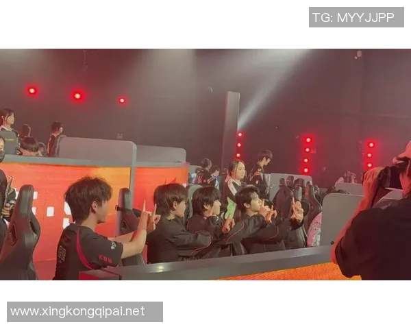 电竞新闻和平精英巨献揭秘JDG技术背后的创新与发展之路